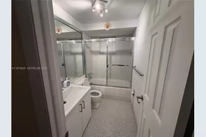 3181 S Ocean Dr #305, Hallandale Beach, FL 33009 - Photo 15