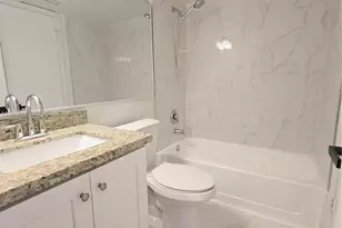 2881 N Oakland Forest Dr, Oakland Park, FL 33309 - Photo 11