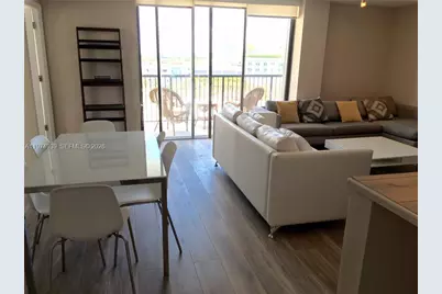 1800 Collins Av #9A, Miami Beach, FL 33139 - Photo 3