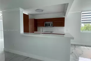 2681 N Flamingo Rd, Sunrise, FL 33323 - Photo 13