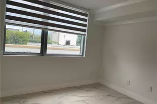 2681 N Flamingo Rd, Sunrise, FL 33323 - Photo 11