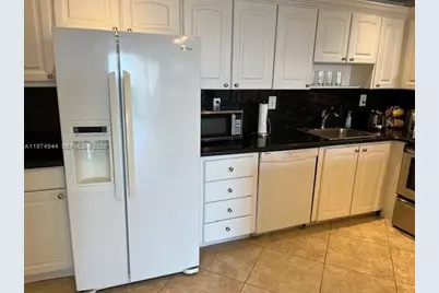 19370 Collins Ave #705, Sunny Isles Beach, FL 33160 - Photo 11