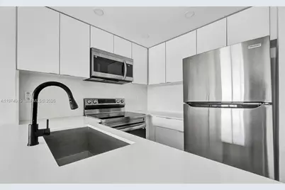 620 SW 10th St #204, Miami, FL 33130 - Photo 5