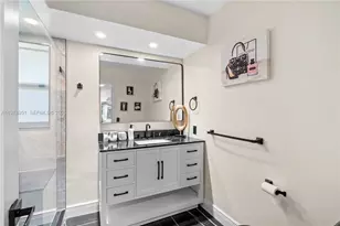 5706 Guava Dr, Tamarac, FL 33319 - Photo 11