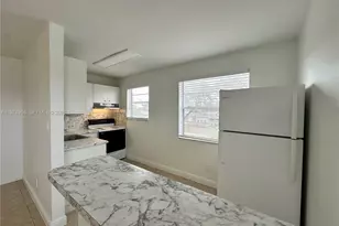 5621 SW 36th Ct, Davie, FL 33314 - Photo 3