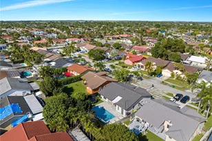 14830 SW 172nd St, Miami, FL 33187 - Photo 7