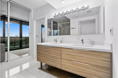 445 Poinciana Dr #1530, Sunny Isles Beach, FL 33160 - Photo 29