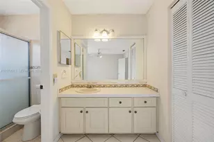 10262 SW 27th St, Miami, FL 33165 - Photo 11