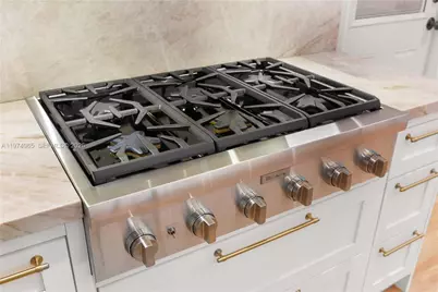 600 San Lorenzo Ave, Coral Gables, FL 33146 - Photo 7