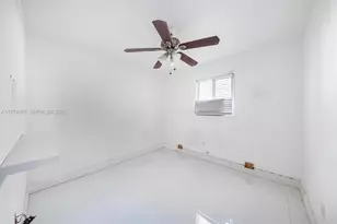 276 NW 40th St, Miami, FL 33127 - Photo 33