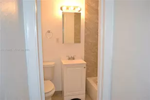 1035 SW 4th St, Miami, FL 33130 - Photo 9