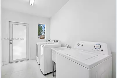 8265 SW 145th St, Palmetto Bay, FL 33158 - Photo 31