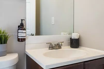 505 SE 20th St #1, Fort Lauderdale, FL 33316 - Photo 15