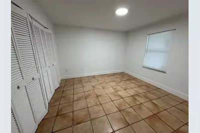 211 W 33rd St #2, Hialeah, FL 33012 - Photo 7