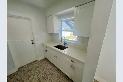1710 Arthur St #0, Hollywood, FL 33020 - Photo 5