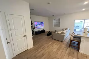 1842 SE 7th Ter, Homestead, FL 33034 - Photo 13