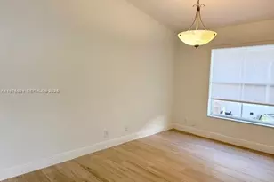 622 Carrington Ln, Weston, FL 33326 - Photo 17
