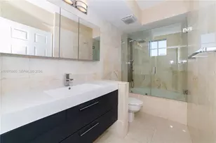 17100 N Bay Rd, Sunny Isles Beach, FL 33160 - Photo 19