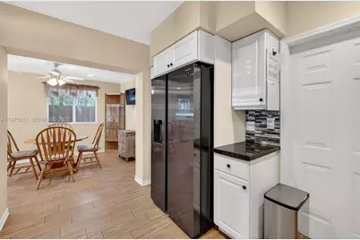 2543 Liberty St, Hollywood, FL 33020 - Photo 27