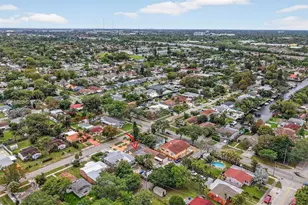 2543 Liberty St, Hollywood, FL 33020 - Photo 77