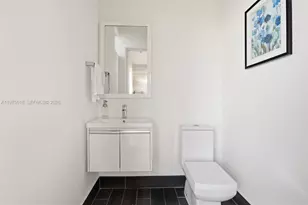 6671 NW 105th Pl, Doral, FL 33178 - Photo 35