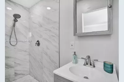 2900 Banyan St #101, Fort Lauderdale, FL 33316 - Photo 7