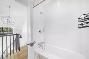 939 W 47th Ct, Miami Beach, FL 33140 - Photo 35