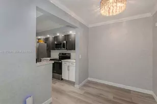 13705 SW 12th St, Pembroke Pines, FL 33027 - Photo 13