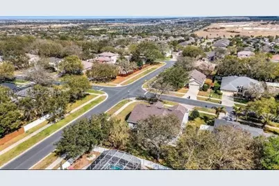 3837 Fallscrest, Clermont, FL 34711 - Photo 23