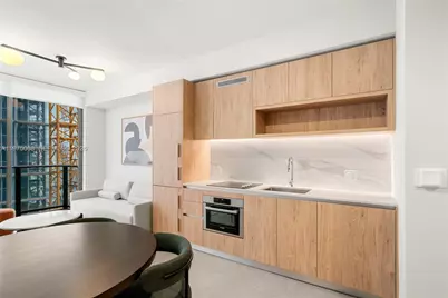 11 NE 6th St #2104, Miami, FL 33132 - Photo 11