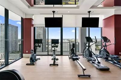 11 NE 6th St #2104, Miami, FL 33132 - Photo 35