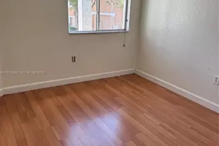 17660 NW 73rd Ave, Hialeah, FL 33015 - Photo 3