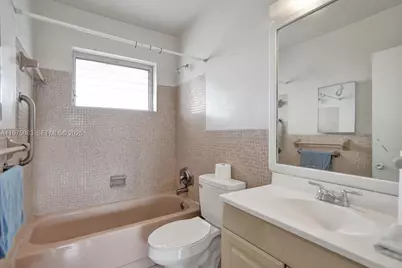 4731 NW 10th Ct #314, Plantation, FL 33313 - Photo 13