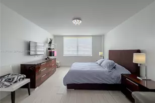 2750 NE 183rd St, Aventura, FL 33160 - Photo 19