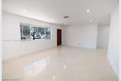 783 W 78th St #1, Hialeah, FL 33014 - Photo 7