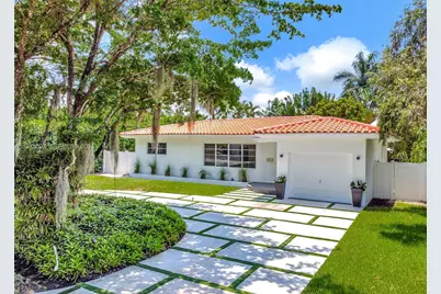 10610 NE 11th Ct, Miami Shores, FL 33138 - Photo 1