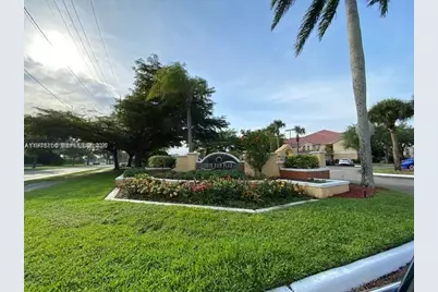 7630 Westwood Dr #327, Tamarac, FL 33321 - Photo 1