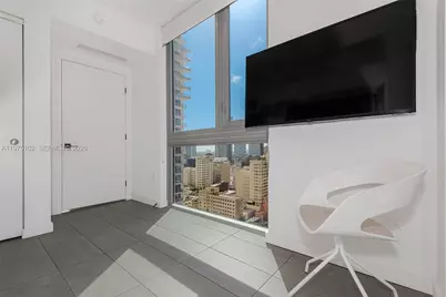 227 NE 2nd St #2206, Miami, FL 33132 - Photo 19
