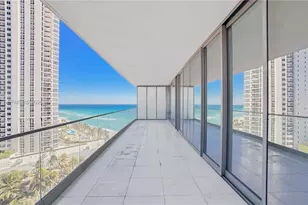 18975 Collins Ave, Sunny Isles Beach, FL 33160 - Photo 11