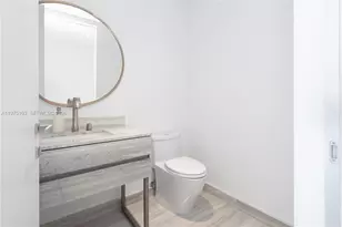 18975 Collins Ave, Sunny Isles Beach, FL 33160 - Photo 35