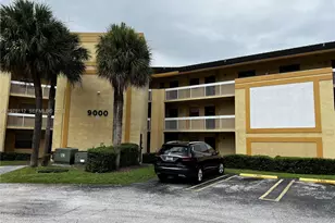9000 NW 28th Dr, Coral Springs, FL 33065 - Photo 1