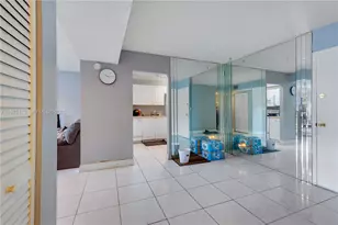 4848 NW 24th Ct, Lauderdale Lakes, FL 33313 - Photo 9