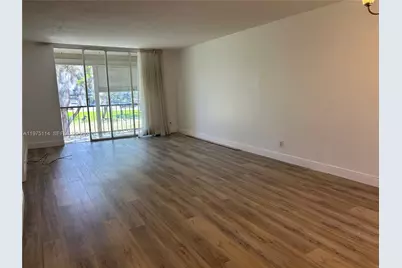 8962 S Hollybrook Blvd #202, Pembroke Pines, FL 33025 - Photo 3