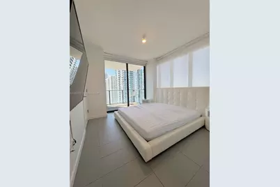 1600 NE 1st Ave #2210, Miami, FL 33132 - Photo 11