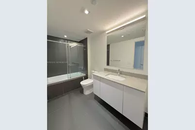 1600 NE 1st Ave #2210, Miami, FL 33132 - Photo 7