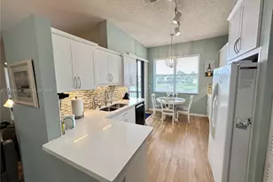 14911 SW 15th St, Pembroke Pines, FL 33027 - Photo 1