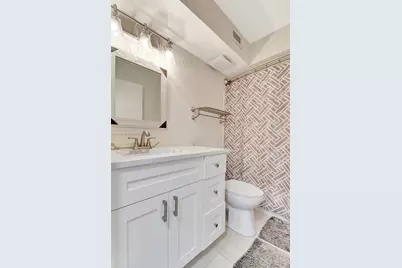 2445 NW 33rd St #1410, Oakland Park, FL 33309 - Photo 17