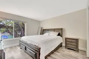 2445 NW 33rd St, Oakland Park, FL 33309 - Photo 21