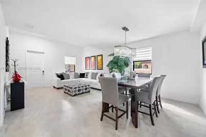 160 SE 23rd Ter, Homestead, FL 33033 - Photo 5