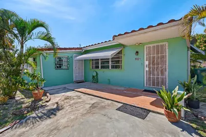 5931 NE 1st Ave, Oakland Park, FL 33334 - Photo 5